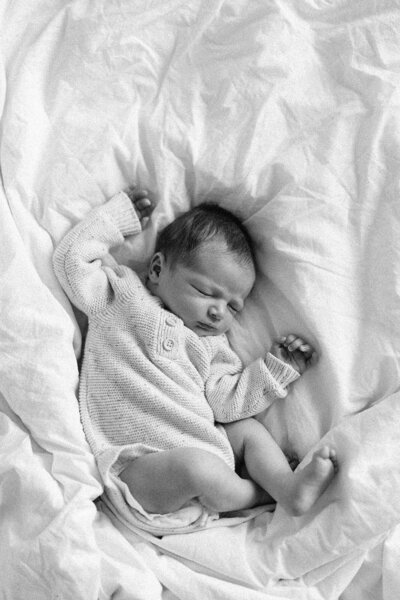 melbourne newborn photographer in home sessions