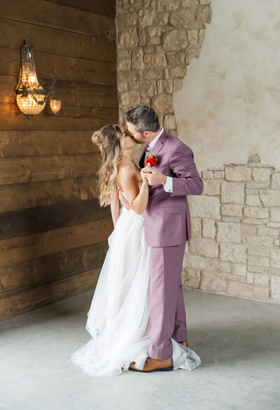 montana brides | Montana wedding venue | Ranch wedding | Rocky mountain bride