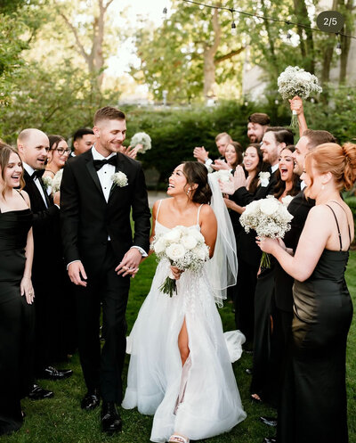 Bride and groom with entire bridal party