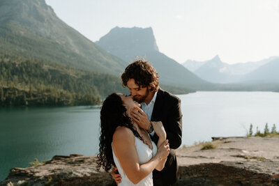 Glacier National Park Elopement -Lake-mcDonald-elopement