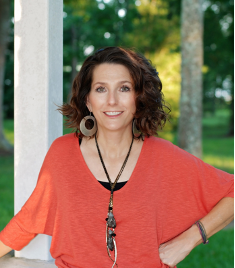 KathyGrayHeadshot