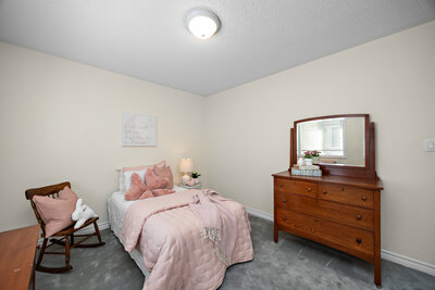 615 Oxbow bdrm 4 (2)