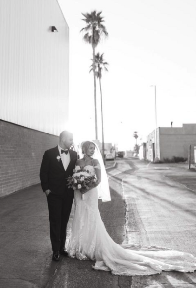 Couple on Wedding Day Portrait Photo