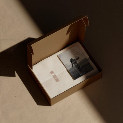 Lady Folk Box Mockup