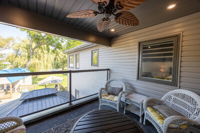 526 View Lake balcony (2)