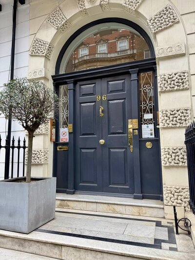 Hypnotherapy and NLP practice room Harley Street London