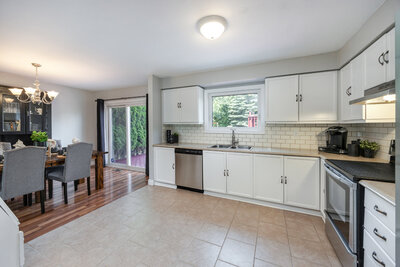 78 Cherry Blossom kitchen (3)