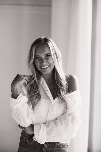 Ohio based couples photographer