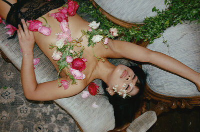 boudoir photographer, portland oregon, seattle washington, female empowerment,greenhouse boudoir