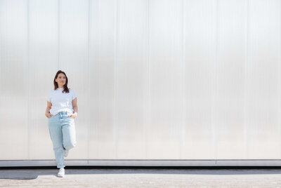 Stephanie Bretz – Brand Designerin bei studio bretz, authentisch und fokussiert im Branding Process.