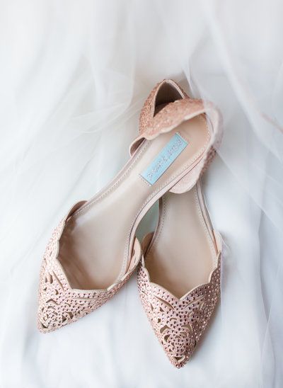 Elizabeth Hill Photography Blush and Navy North Carolina Wedding-3