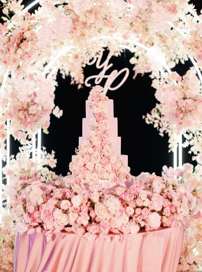 Lavish Pink Wedding Cake With Roses