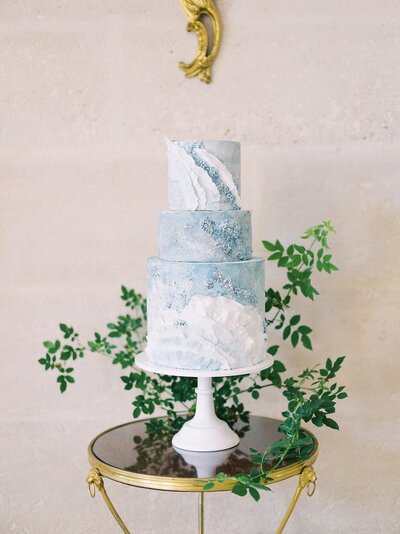 France-chateau-de-Vilette-elopement-Paris-France-cake-bouchra-sugar-designer-Julia-Kaptelova-Photography-236