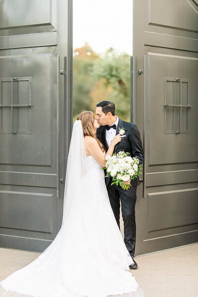 MonserateWineryFallbrook11.10.24_SherrWeddings-0034