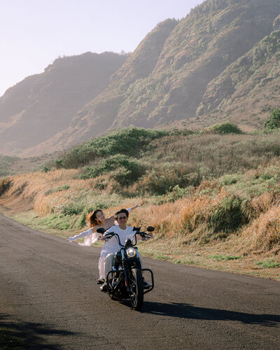 Stylish wedding reception decor and guests photographed by Honolulu wedding photographer