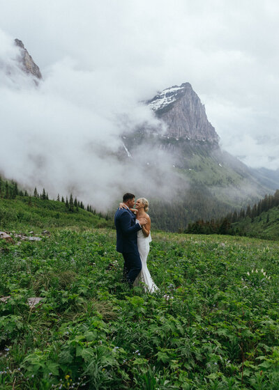 elopement-couple-dancing-glacier-park-001
