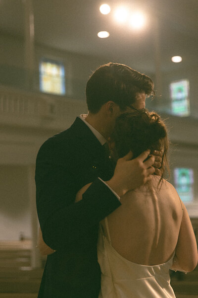 documentary-style-nancy-meyers-wedding-elopement