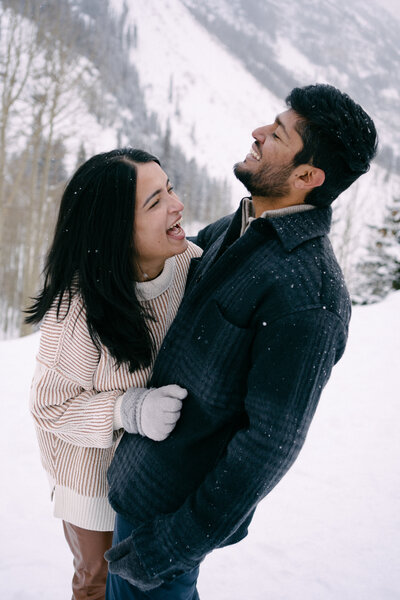 proposa and engagement session in aspen colorado