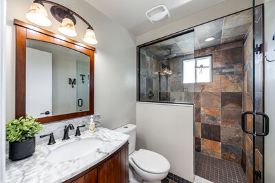 6 Andrew main bath