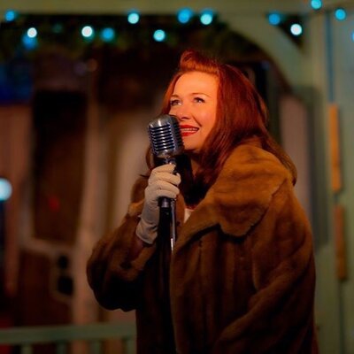 Singer sticky toffee jazz christmas singer market