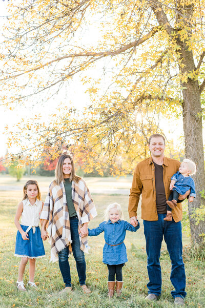 Family Photoshoot with 3 little kids