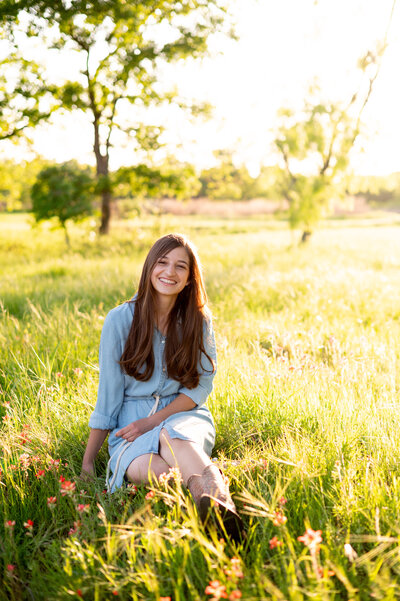 Denton, TX senior portrait photographer, DFW natural happy senior portrait photographer , Dallas , TX natural happy senior portrait photographer
