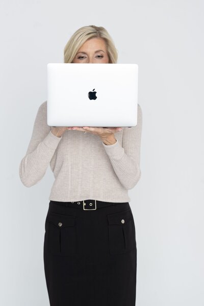 Brandee Gaar Wedding Planner Coach