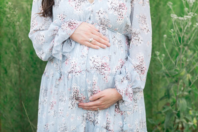 pregnant mom in blue dress