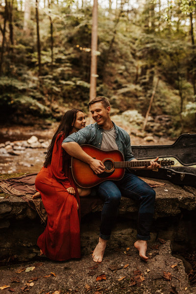 Olivia_Eoghan_Engagement_Session_Blog_9.20.18-46