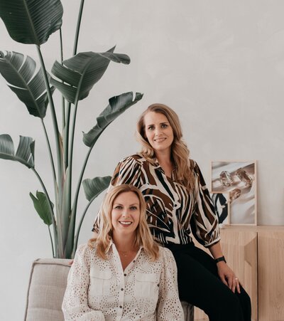 Marjolein en Suzanne Bouhuijzen van interieurontwerp studio BOU Living