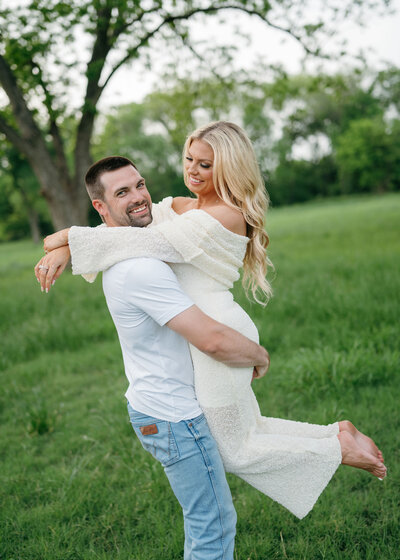 250427_Engagement_DemiKeaton_Sneaks-10