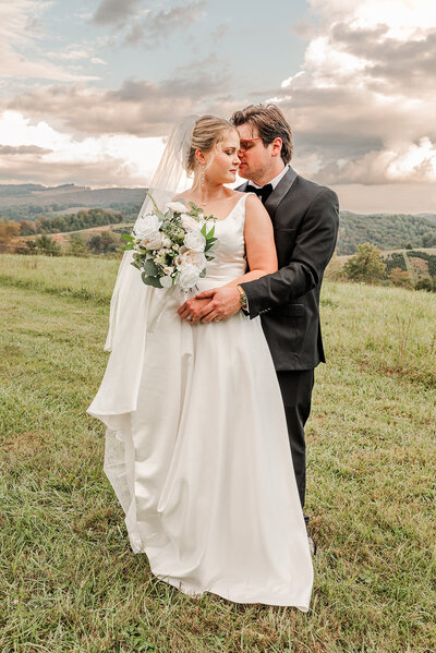 McKenzie & Luke_s Wedding Previews-68