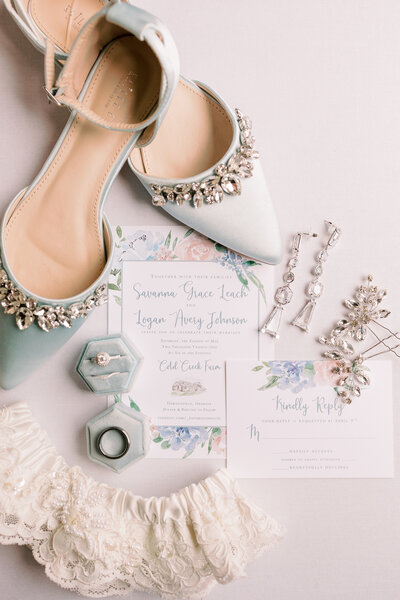 Semi-custom wedding invitations Austin Texas