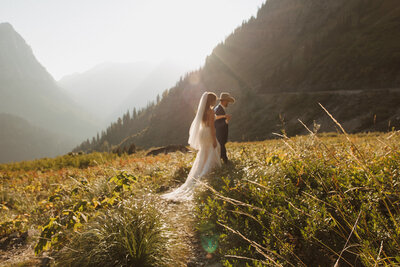 Mountain wedding and elopement photography