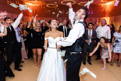 wedding photography at Four Seasons St. Louis Missouri