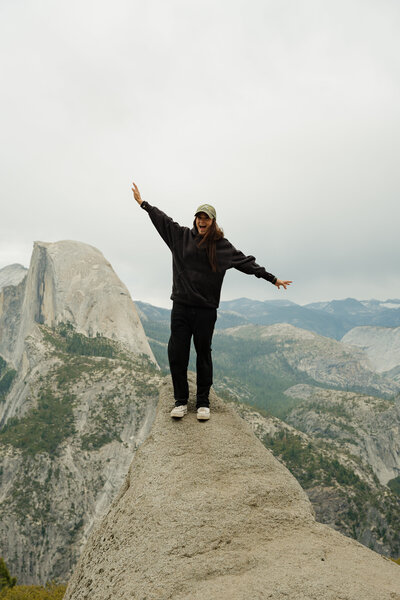 Jacob-and-mckenna-yosemite-daytrip-california-photograher-37