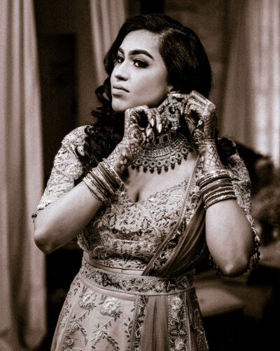 Houston luxury wedding photographer specializing in storytelling, Leo Spin