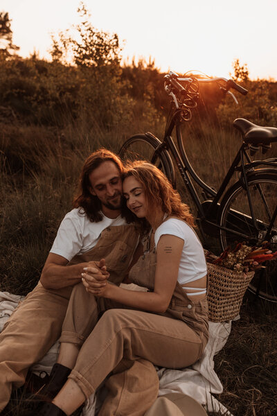 Zoë & DImi - Blooming Tales Photography-22