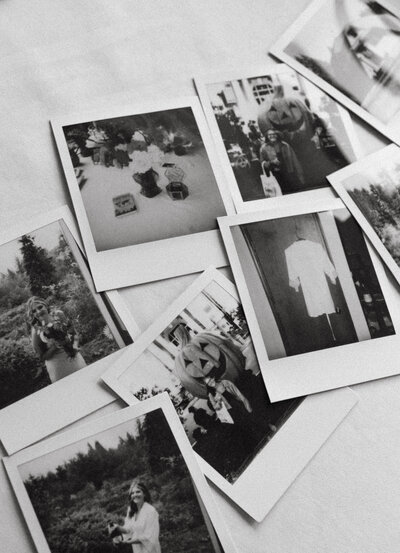 ZoeyLynn Photography specializes in candid, storytelling elopements in stunning locations such as Jamaica, Hawaii, the Oregon Coast, Columbia River Gorge, and across the West Coast. Capturing authentic moments in breathtaking landscapes, I document your love story wherever your adventure takes you.