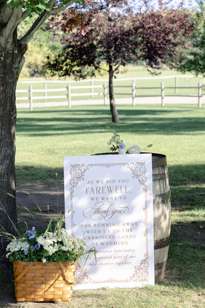Jackson-Hole-Wedding-florist-Foxtails-weddings-01
