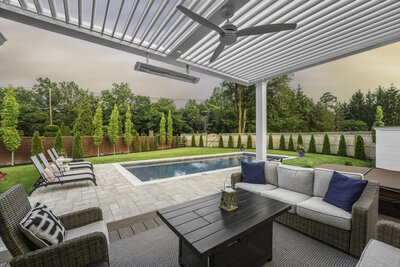 Discover the allure of outdoor relaxation with Signature Decks' captivating pergolas, designed to bring elegance and sophistication to your backyard in the Perrysburg, Ohio area.