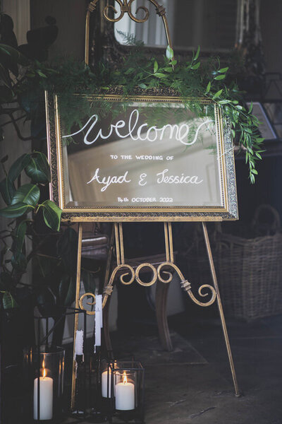 welcome sign