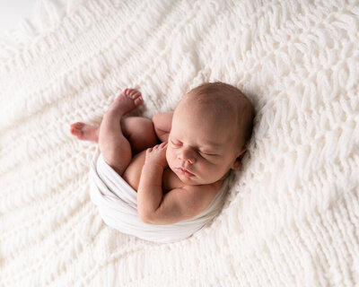 fotograf på oppegård/kolbotn/Ski tilbyr gravidfotografering nyfødtfotografering babyfotografering