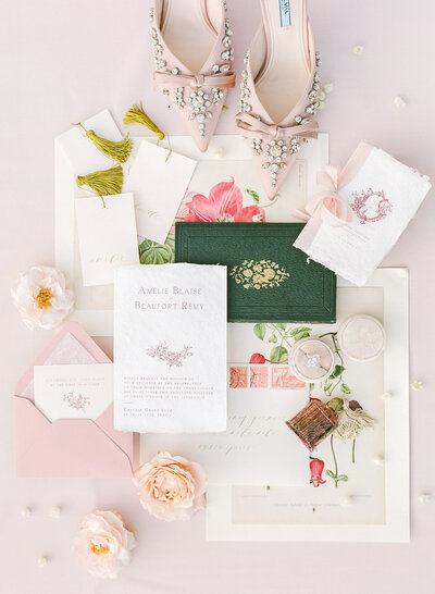 Luxury-wedding-stationary-photo-style-me-pretty-molly-carr