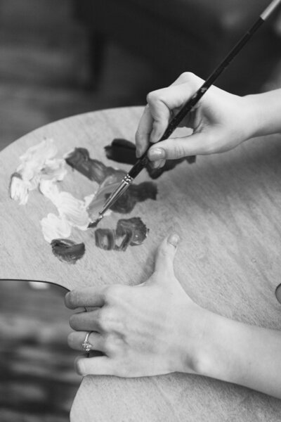 black and white photo of artist's brush and palette