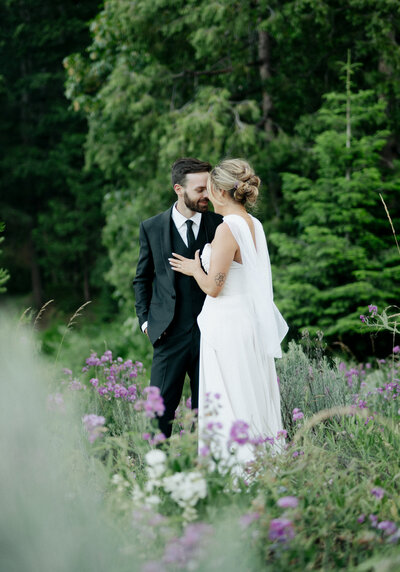 Southern Oregon wedding photographer