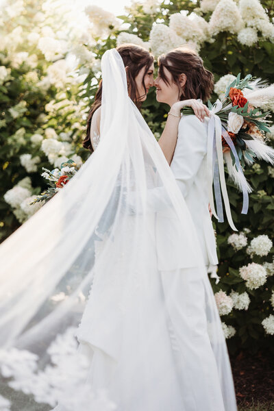 Ashton Dawn Photography Wedding Image