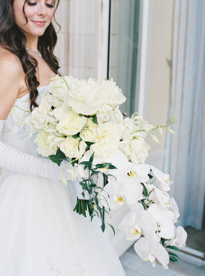 Fine art wedding party photo with classic white florals at an estate venue, captured by Seattle and Washington DC wedding photographer.