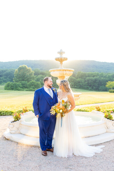 Taylor Main Photography is a wedding photographer based in South Carolina serving North Carolina, Virginia and Beyond Brides and Grooms