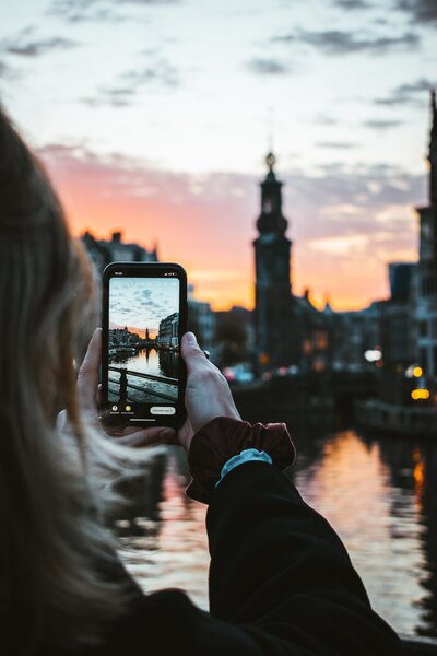 max-van-den-oetelaar-c_Im1a0qmb4-unsplash